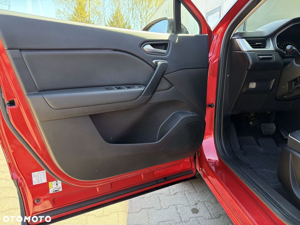 Renault Captur 1.3 TCe mHEV Intens EDC - 10