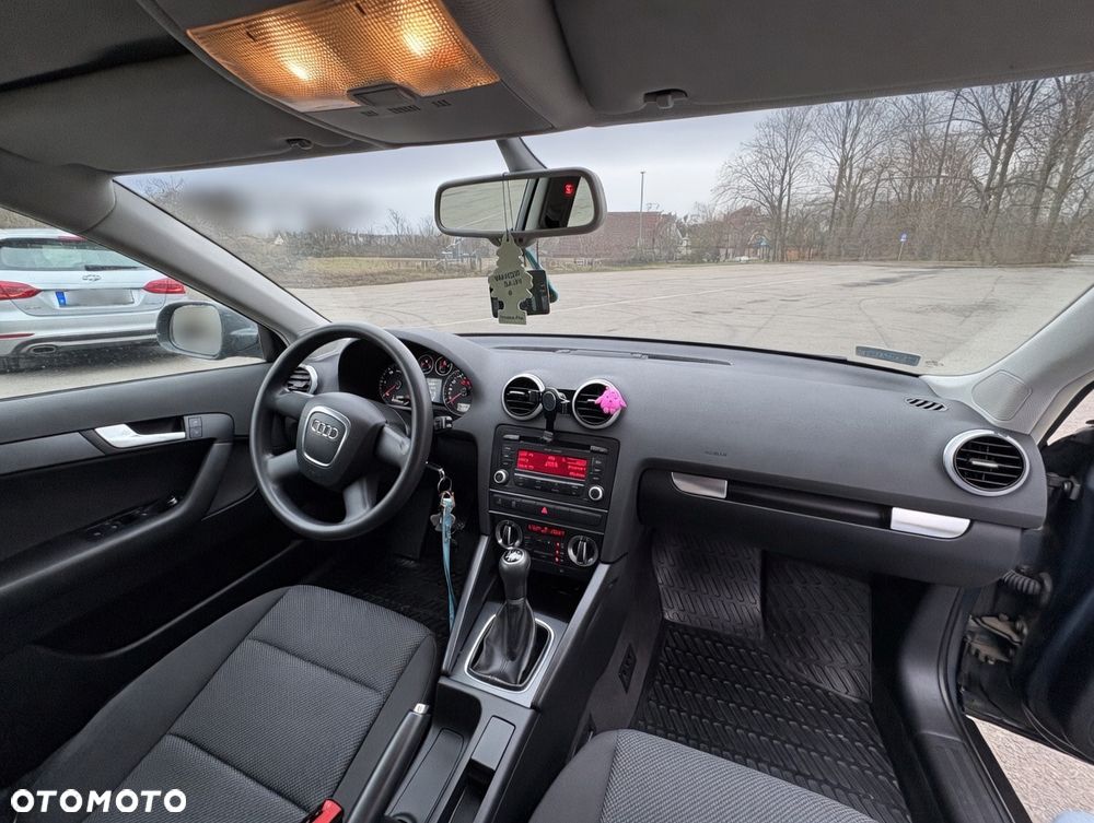 Audi A3 Sportback - 7