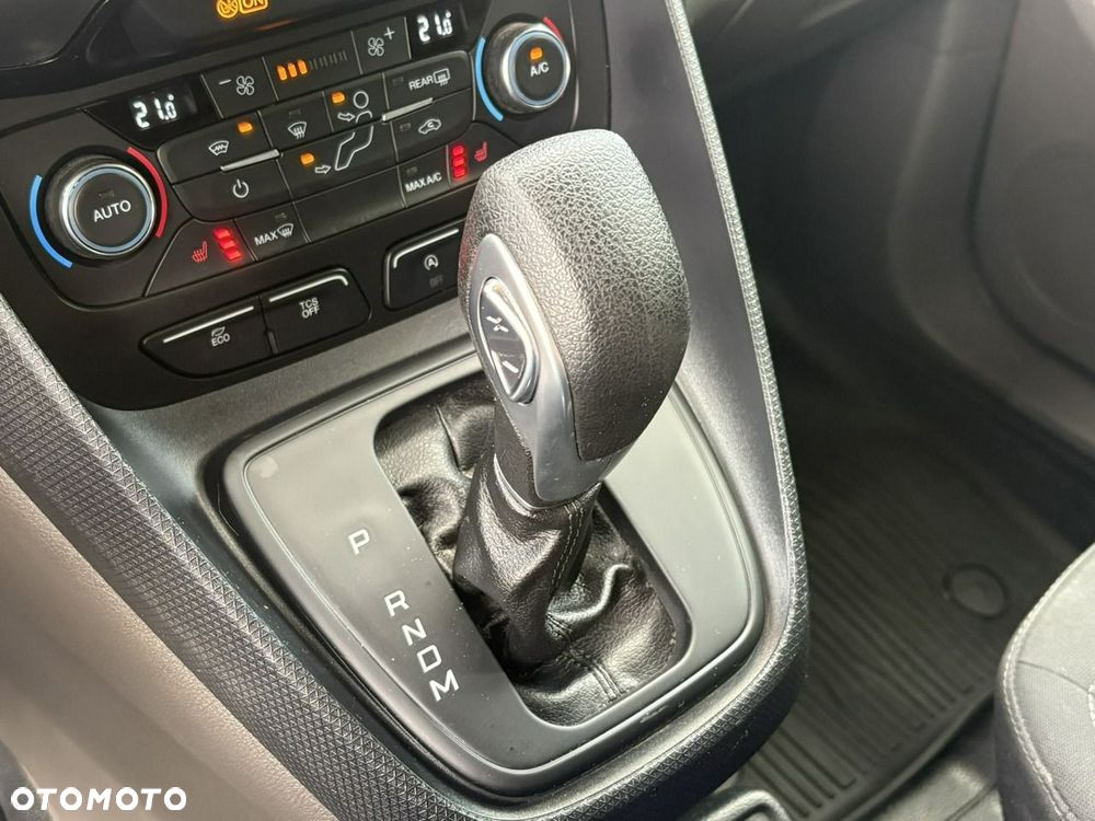 Ford Transit Connect - 29