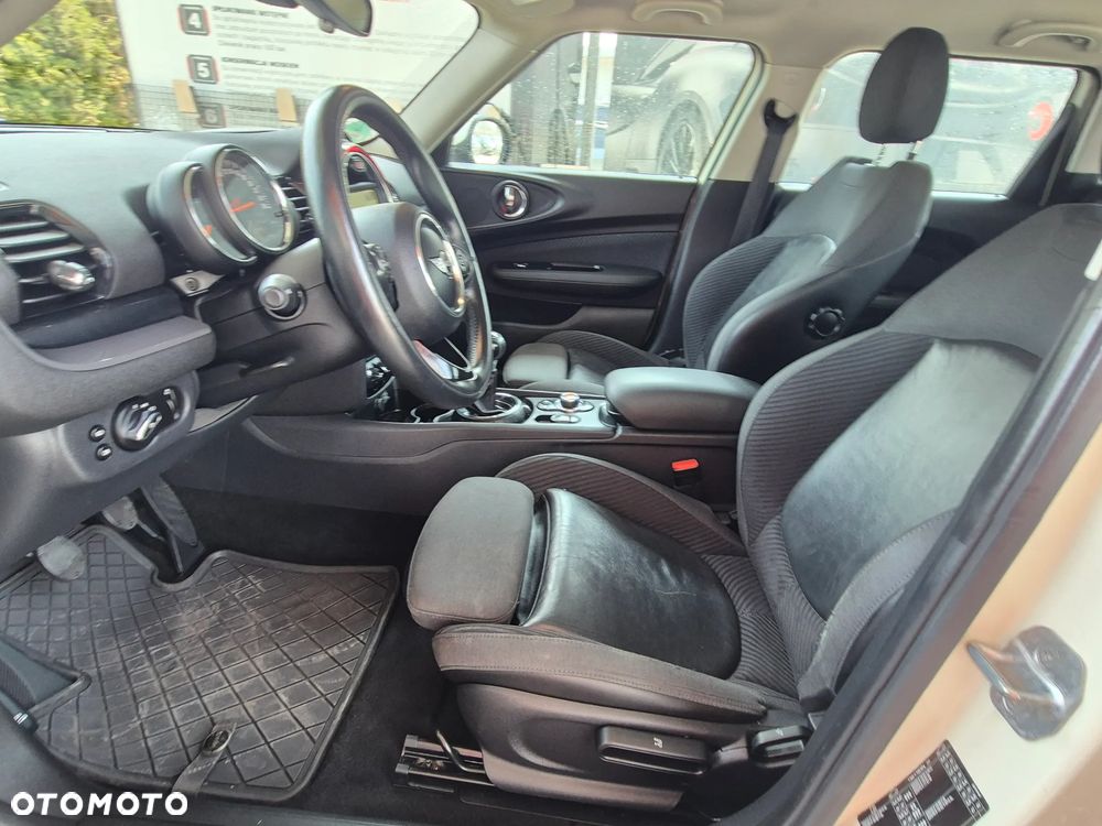 MINI Clubman - 24