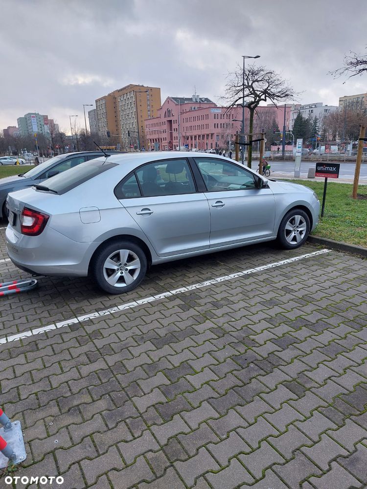 Skoda RAPID 1.0 TSI Ambition - 4