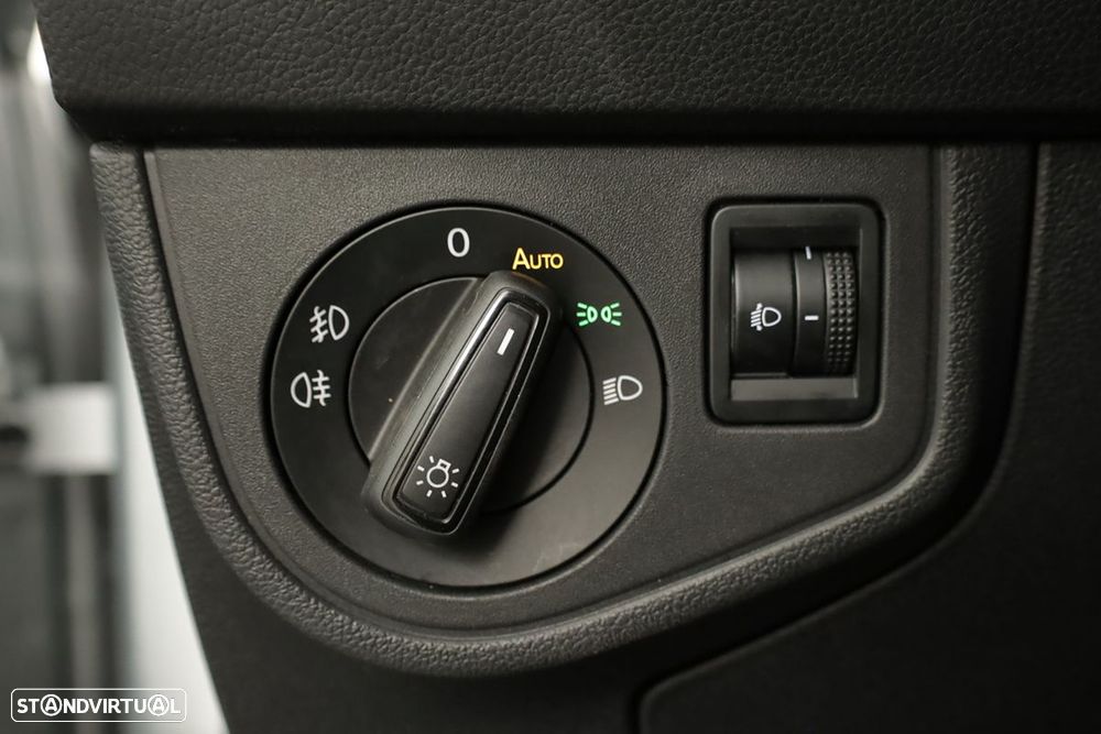 VW Polo 1.0 TSI Urban DSG - 17