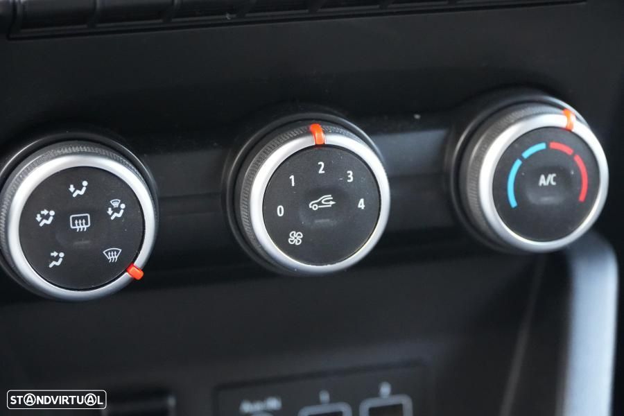 Renault Clio 1.5 Blue dCi Limited - 20