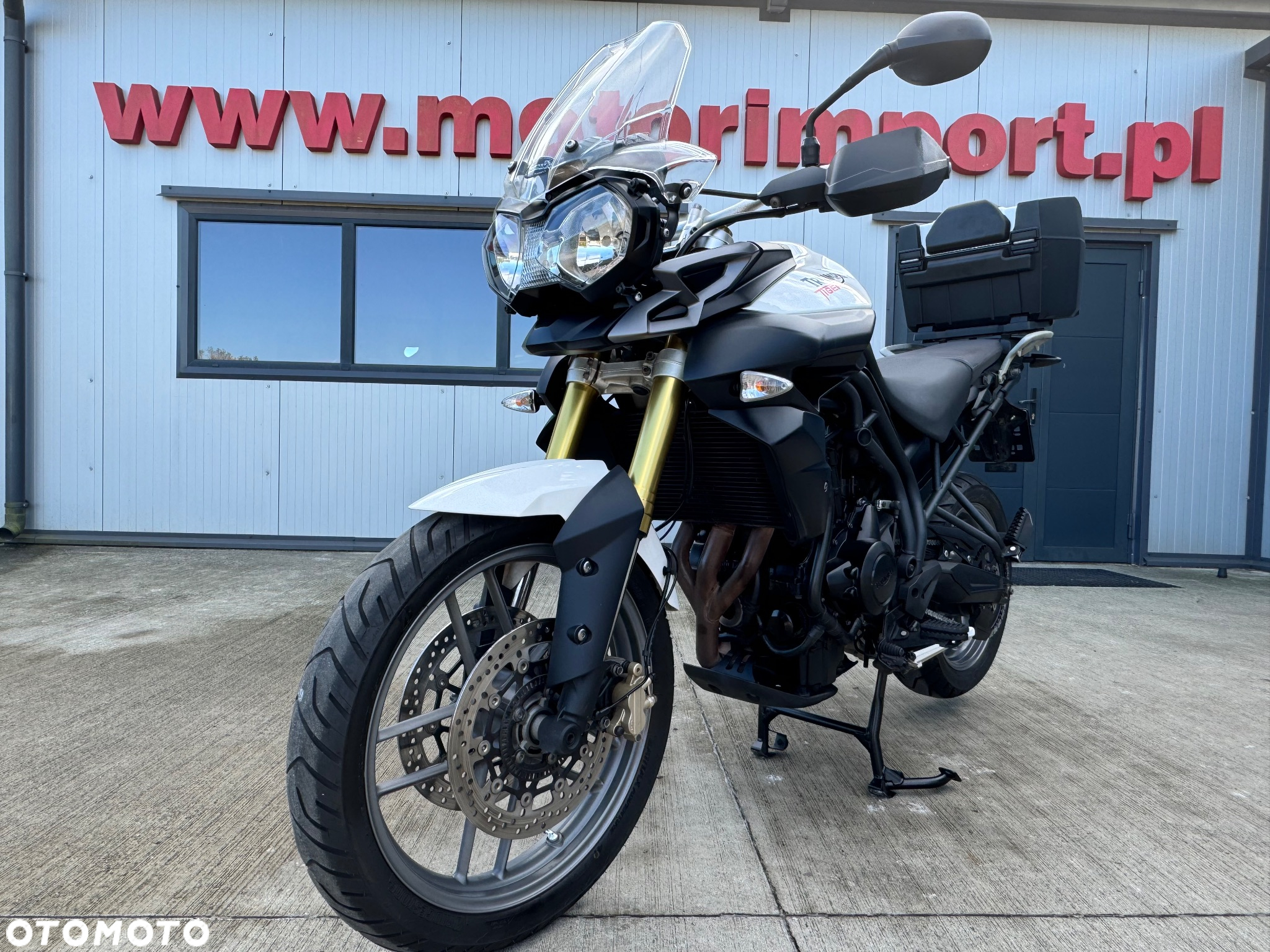 Triumph Tiger - 27