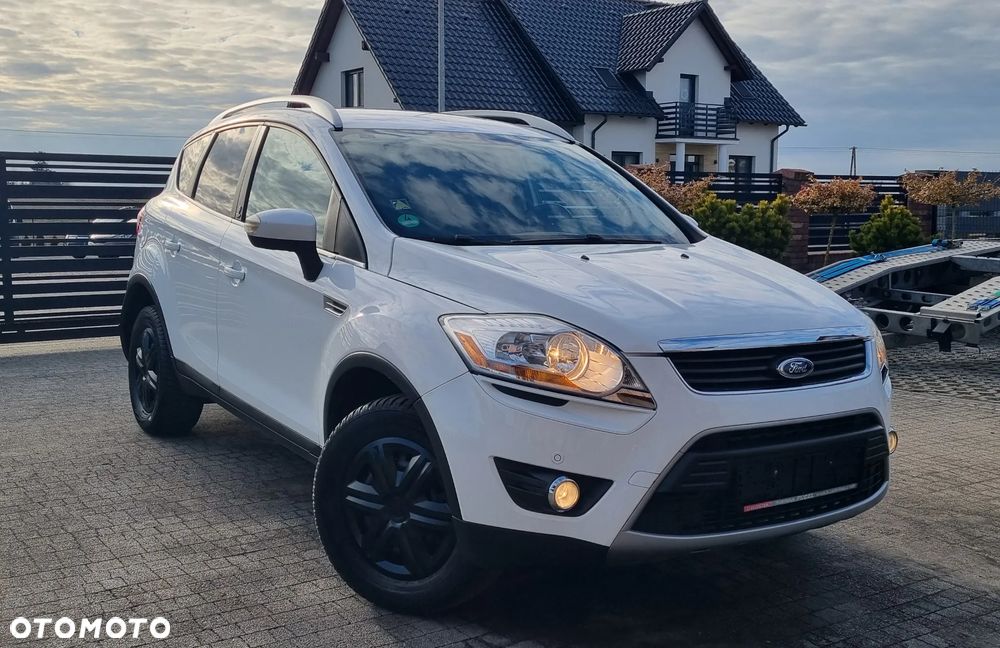 Ford Kuga 2.0 TDCi 4x4 Champions Edition - 3