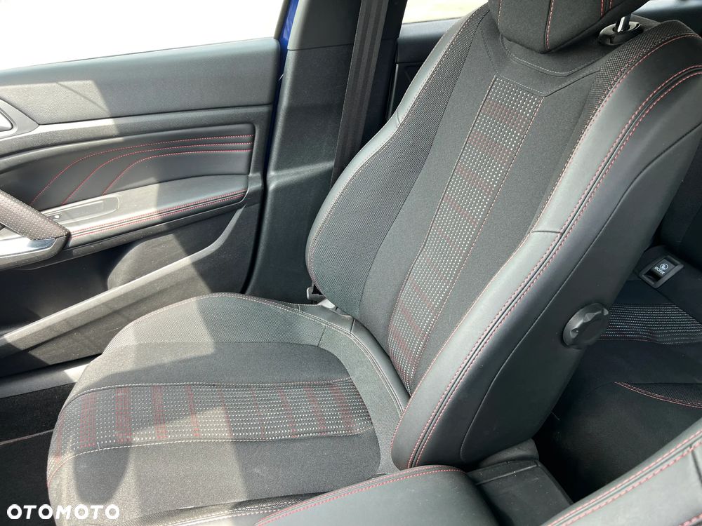 Peugeot 308 1.5 BlueHDi GT S&S EAT8 - 32