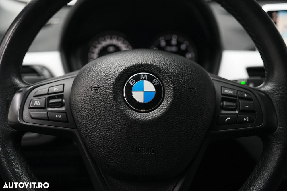 BMW X1 - 17