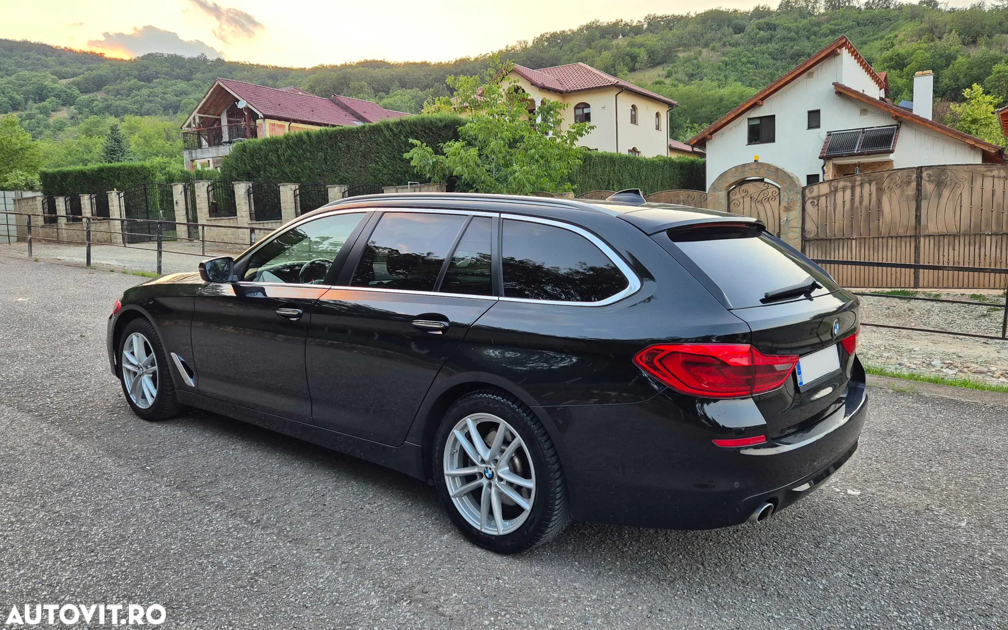 BMW Seria 5 520d Touring Aut. - 8