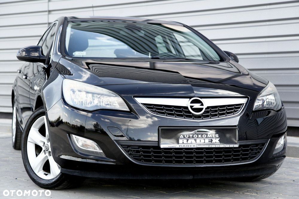 Opel Astra IV 1.4 T Enjoy - 17