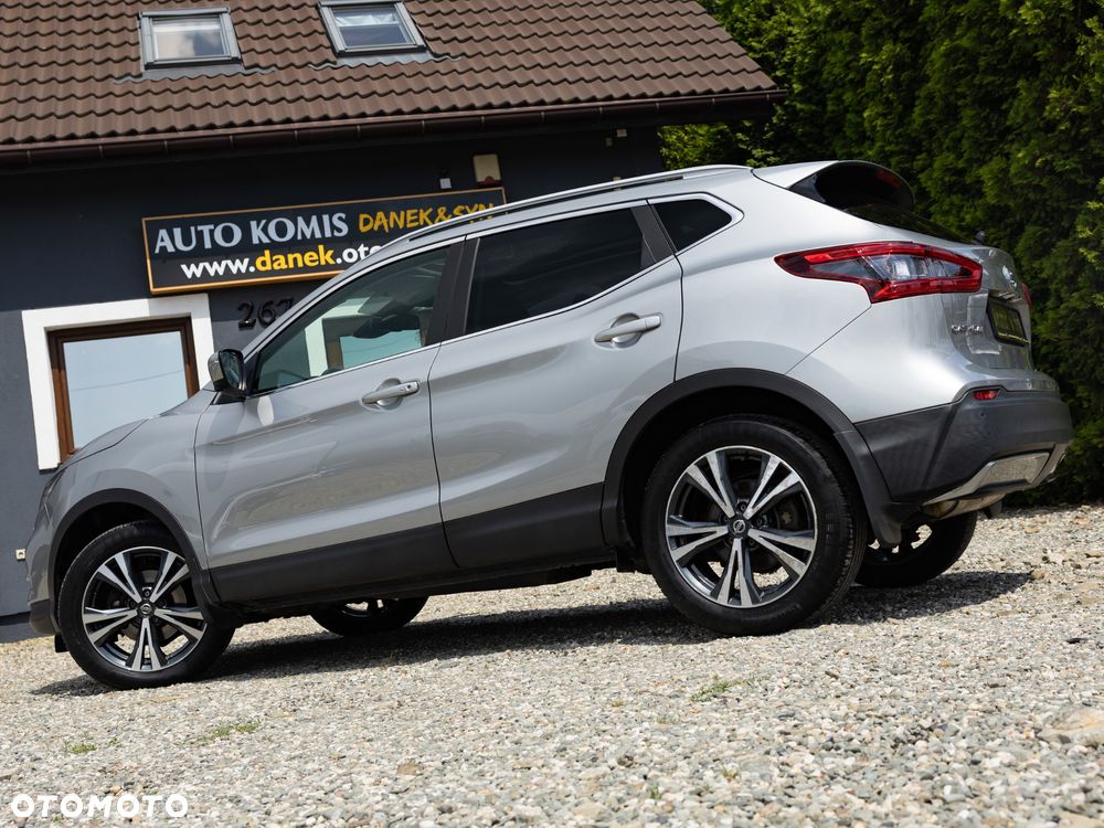 Nissan Qashqai 1.2 DIG-T N-Connecta - 18