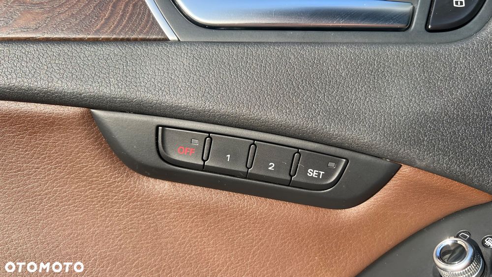 Audi A4 Limousine - 18