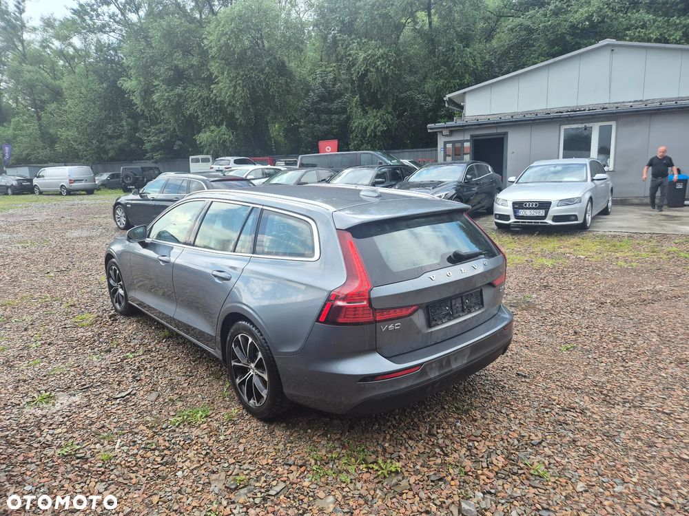 Volvo V60 D3 SCR Momentum - 4
