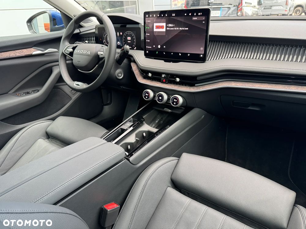 Skoda Superb 2.0 TDI SCR 4x4 L&K DSG - 7