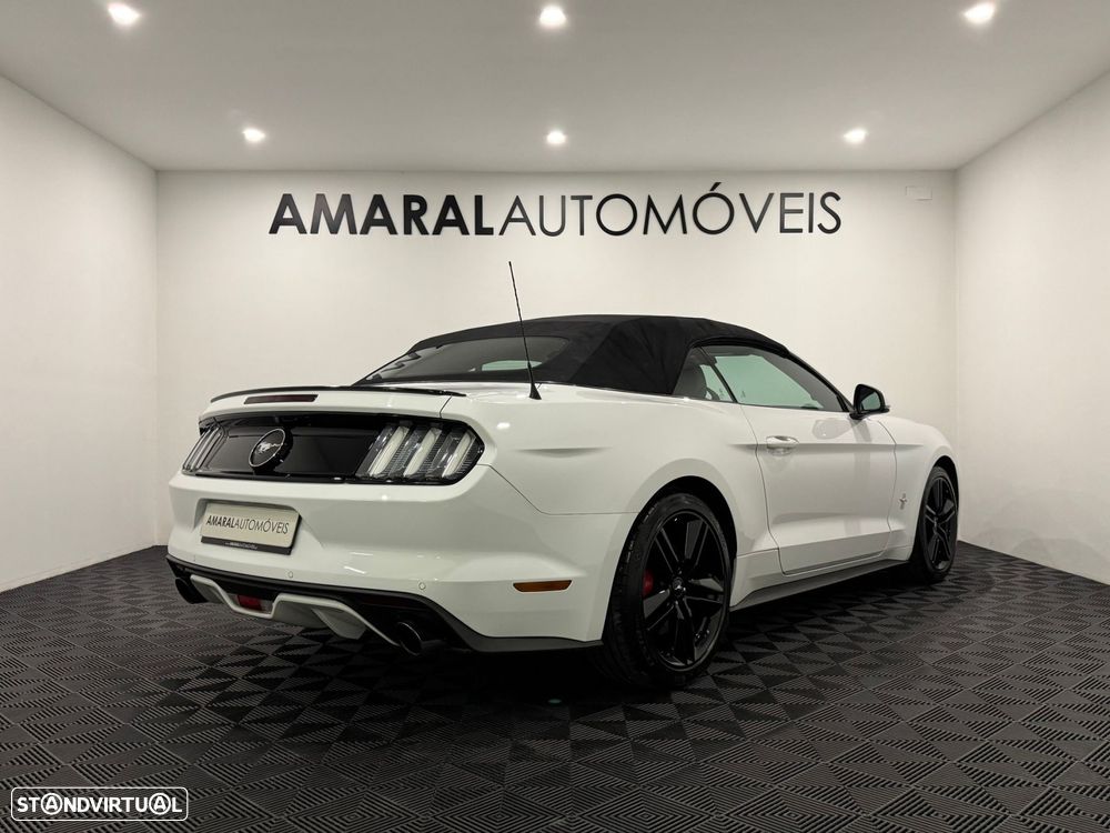 Ford Mustang 2.3i EcoBoost - 8