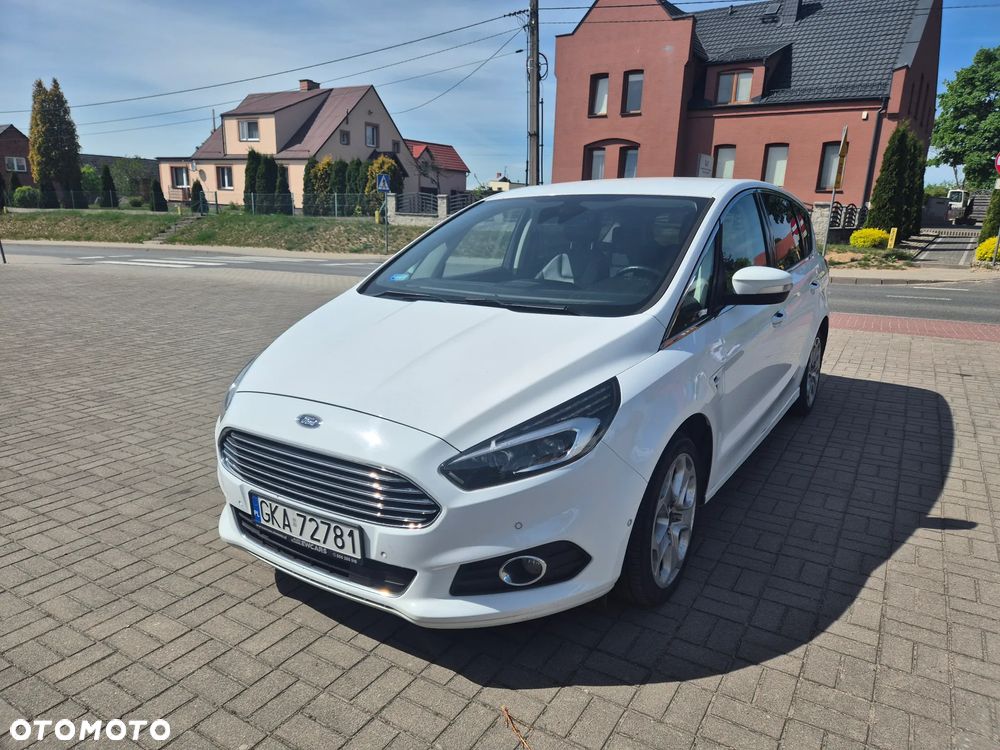 Ford S-Max 2.0 TDCi Titanium PowerShift - 2