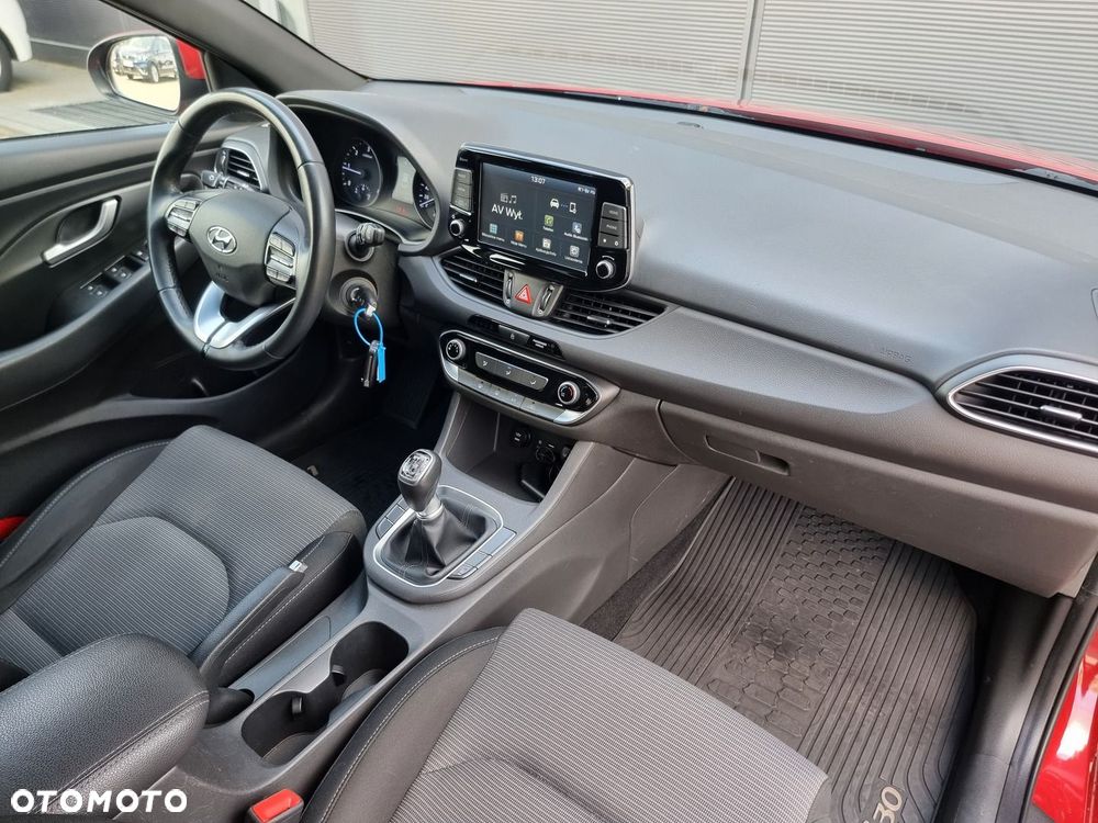 Hyundai i30 1.6 D GET - 18