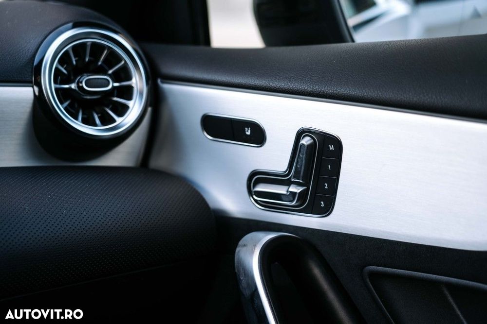 Mercedes-Benz A - 14