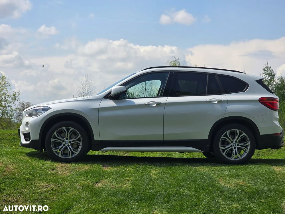 BMW X1 xDrive20d AT - 35