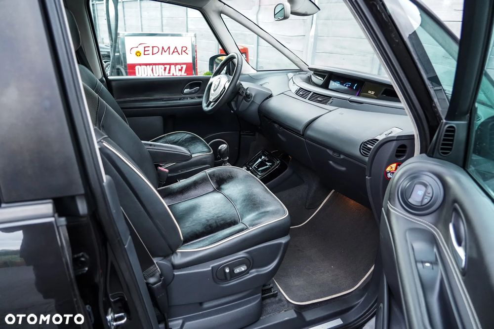 Renault Grand Espace 2.0 Initiale - 29