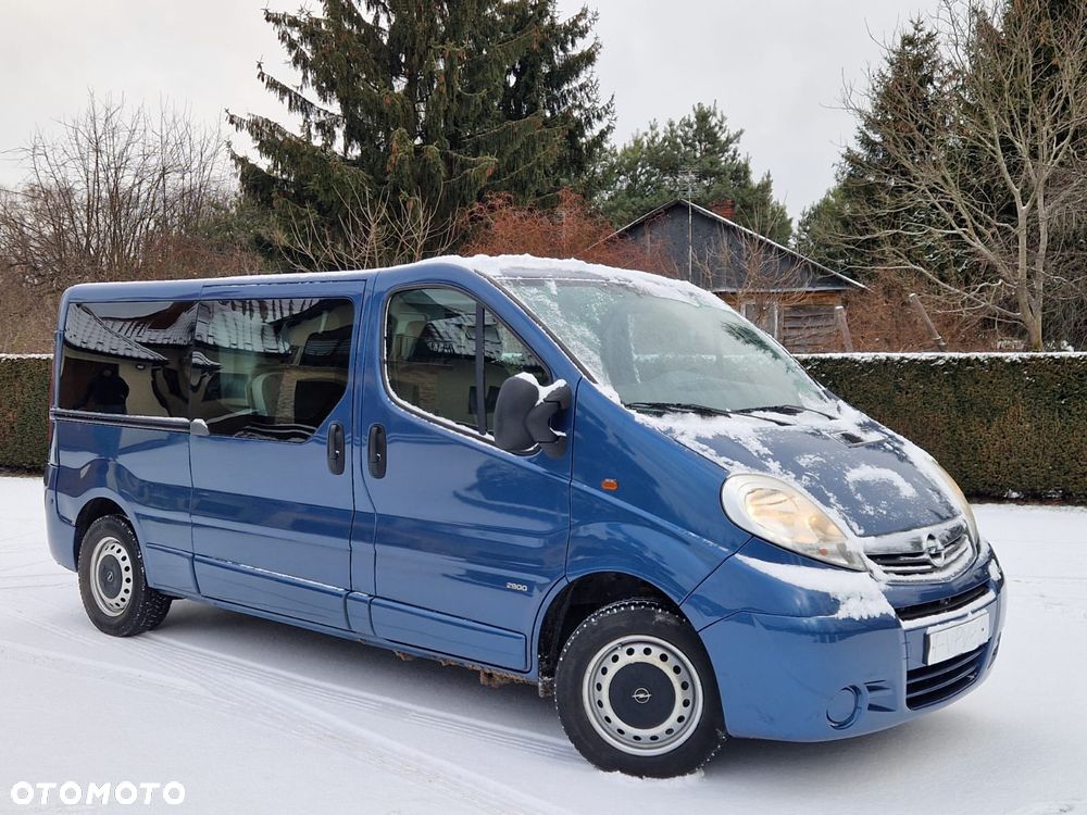 Opel Vivaro - 2