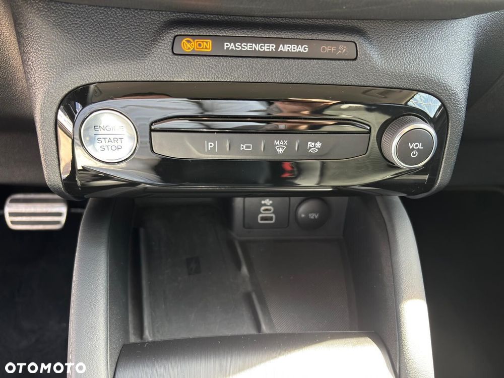 Ford Kuga - 33
