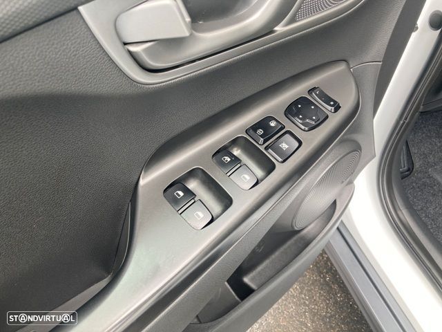 Hyundai Kauai Advantage - 30