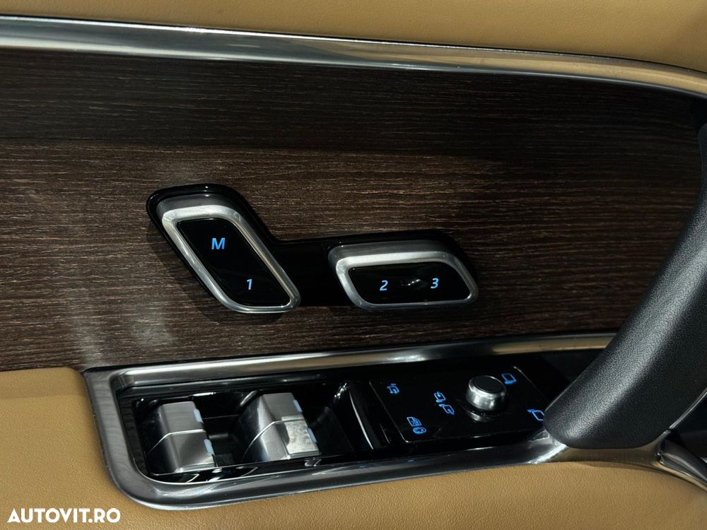 Land Rover Range Rover - 16