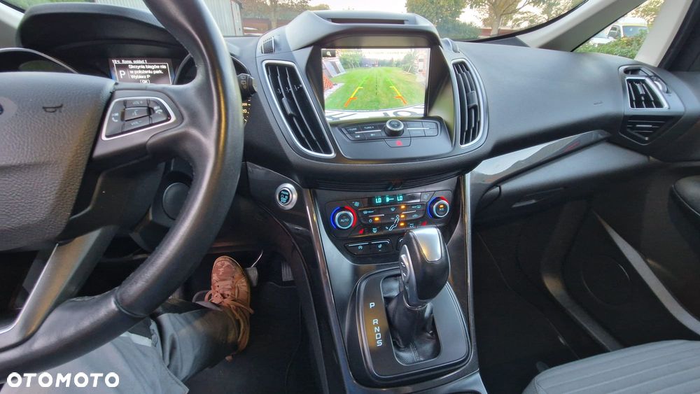 Ford Grand C-MAX - 14
