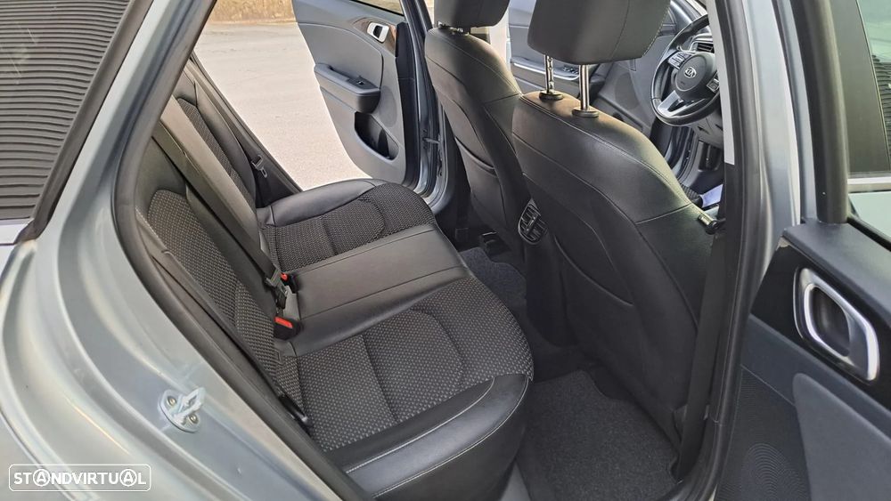 Kia Ceed SW 1.0 T-GDI Sport - 35