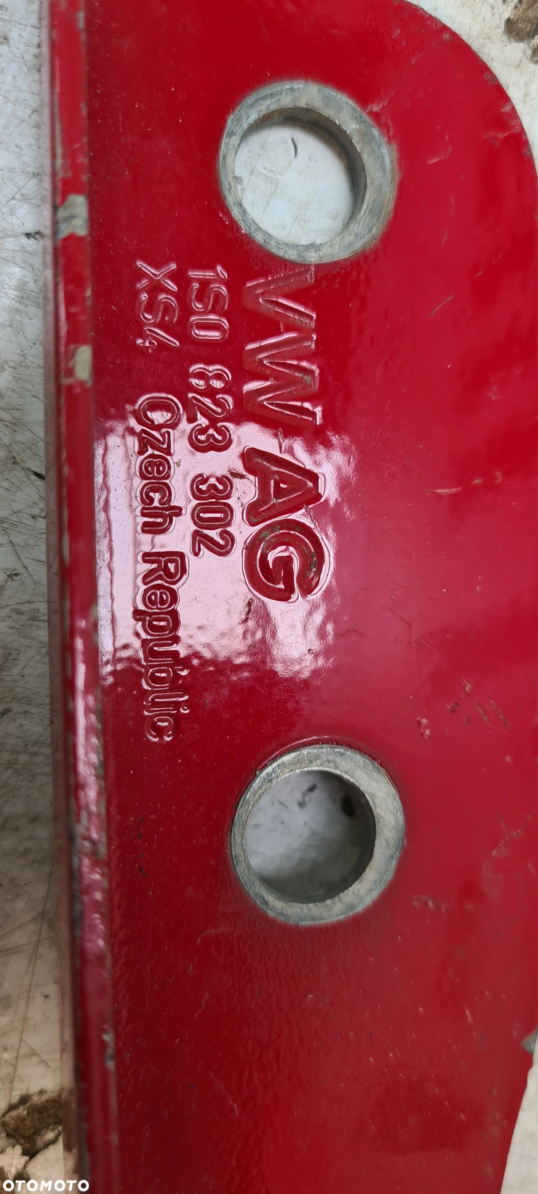 VW UP SKODA CITIGO SEAT MI ZAWIAS MASKI PRZÓD LEWY PRAWY  1S0823302 1S0823301 - 9