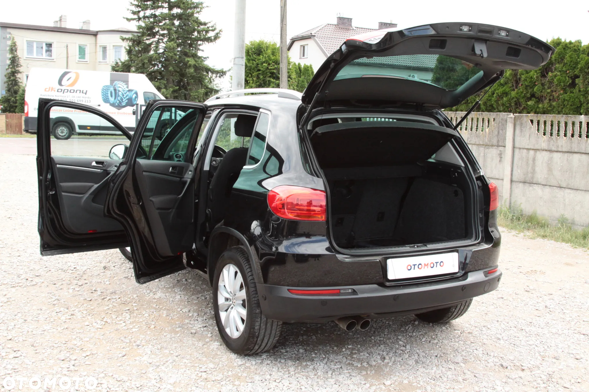 Volkswagen Tiguan 2.0 TDI DPF BlueMotion Technology Sport & Style - 14