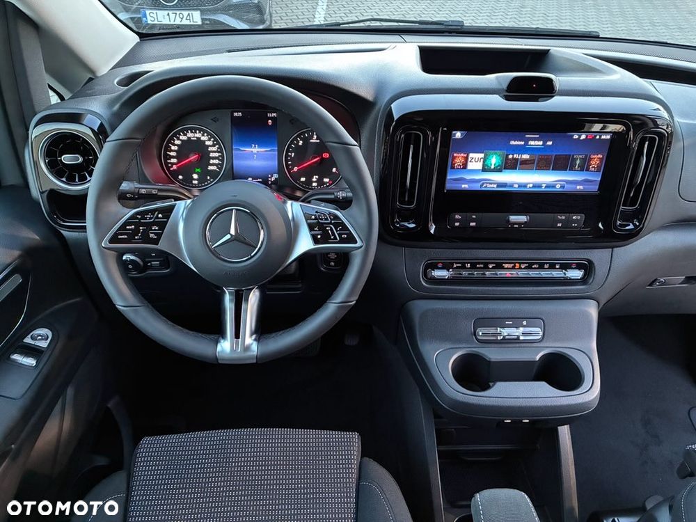 Mercedes-Benz Vito Tourer L2 Select 4x4 9G-Tronic 447.703 - 11