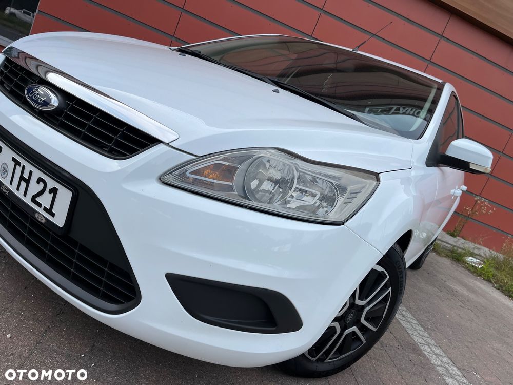 Ford Focus 1.6 16V Style - 40
