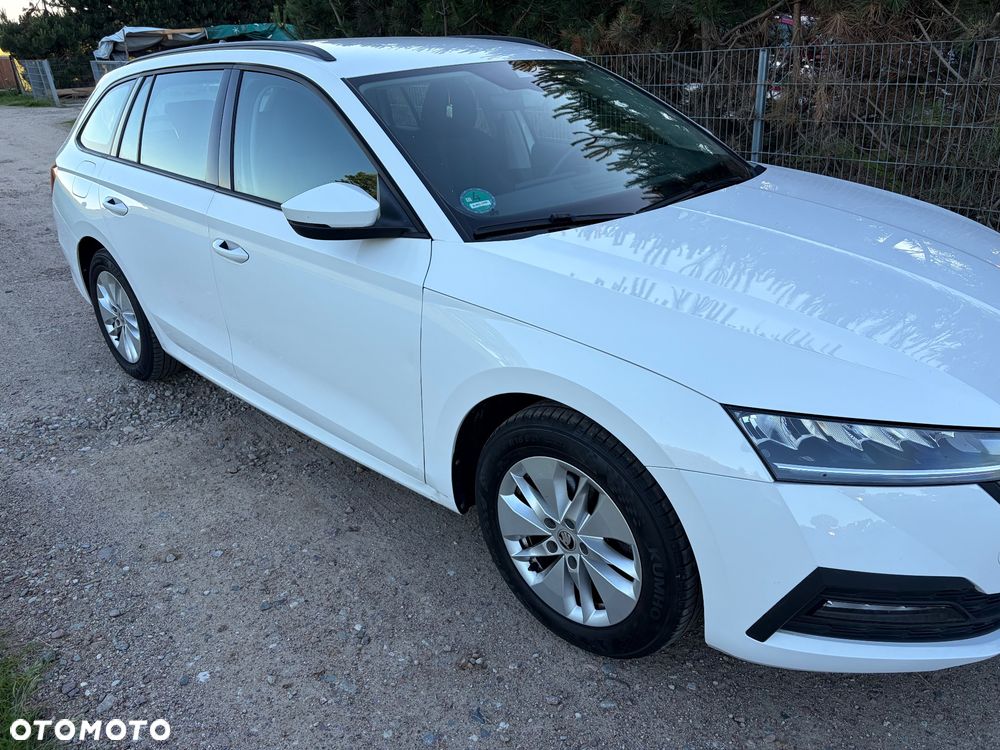 Skoda Octavia 1.5 TSI e-TEC DSG Ambition - 2