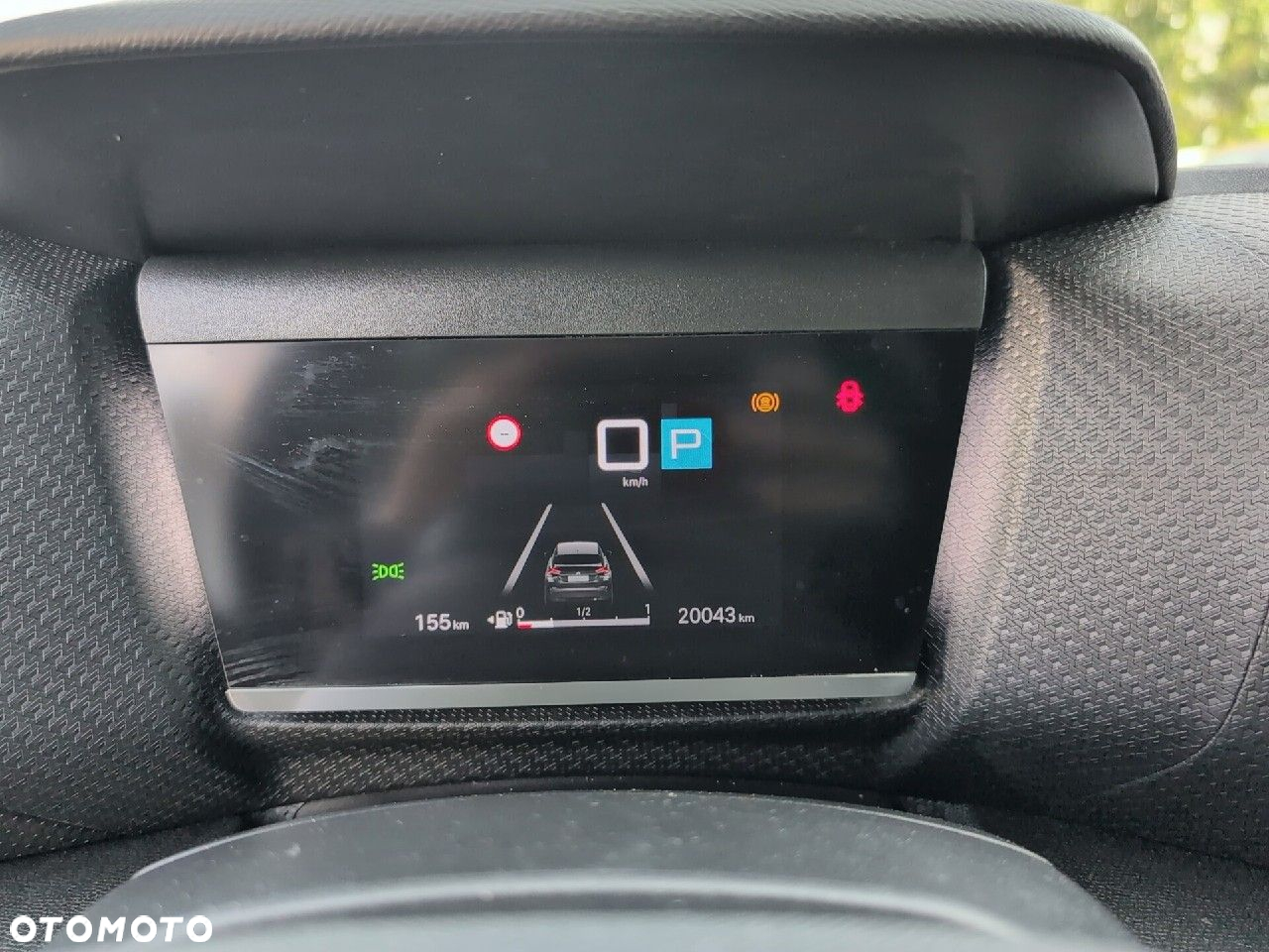 Citroën C4 1.2 PureTech Max S&S EAT8 - 19