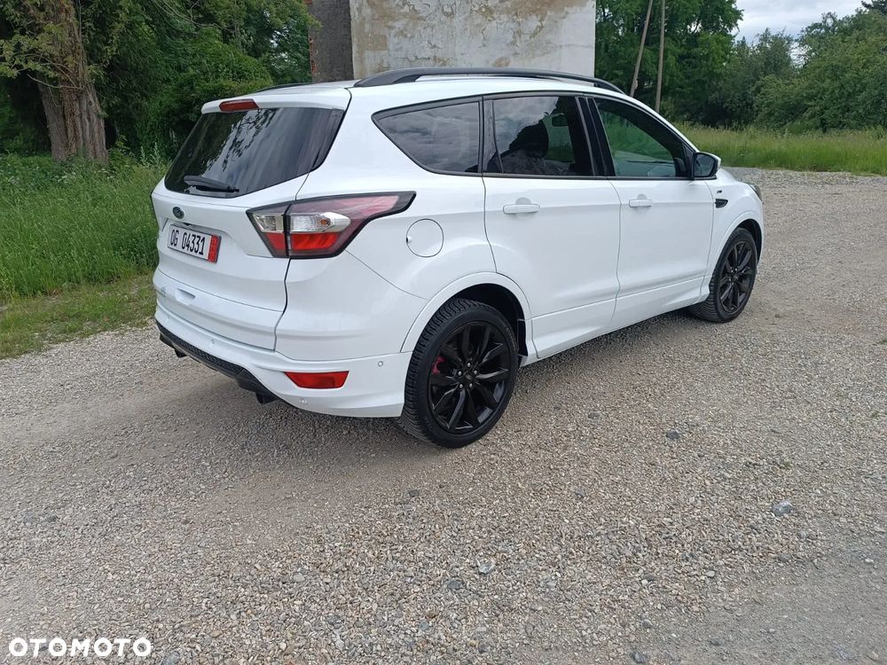 Ford Kuga 2.0 TDCi 2x4 ST-Line - 5