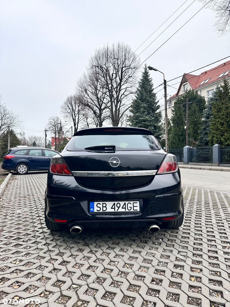 Opel Astra 2.0 T Sport - 3