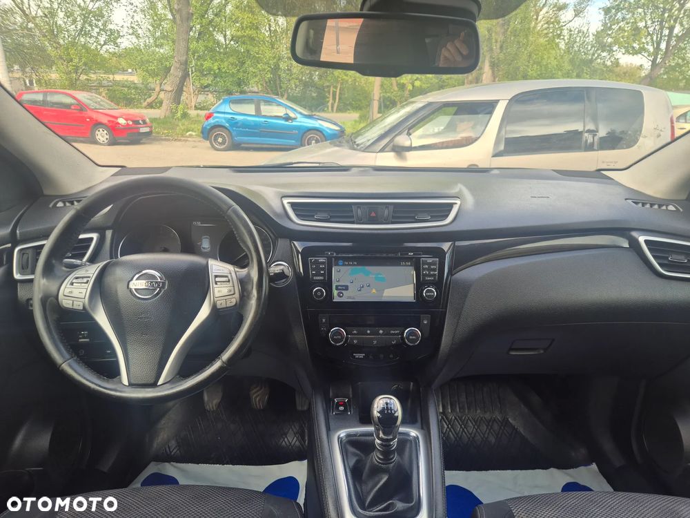 Nissan Qashqai 1.2 DIG-T N-Connecta EU6 - 14