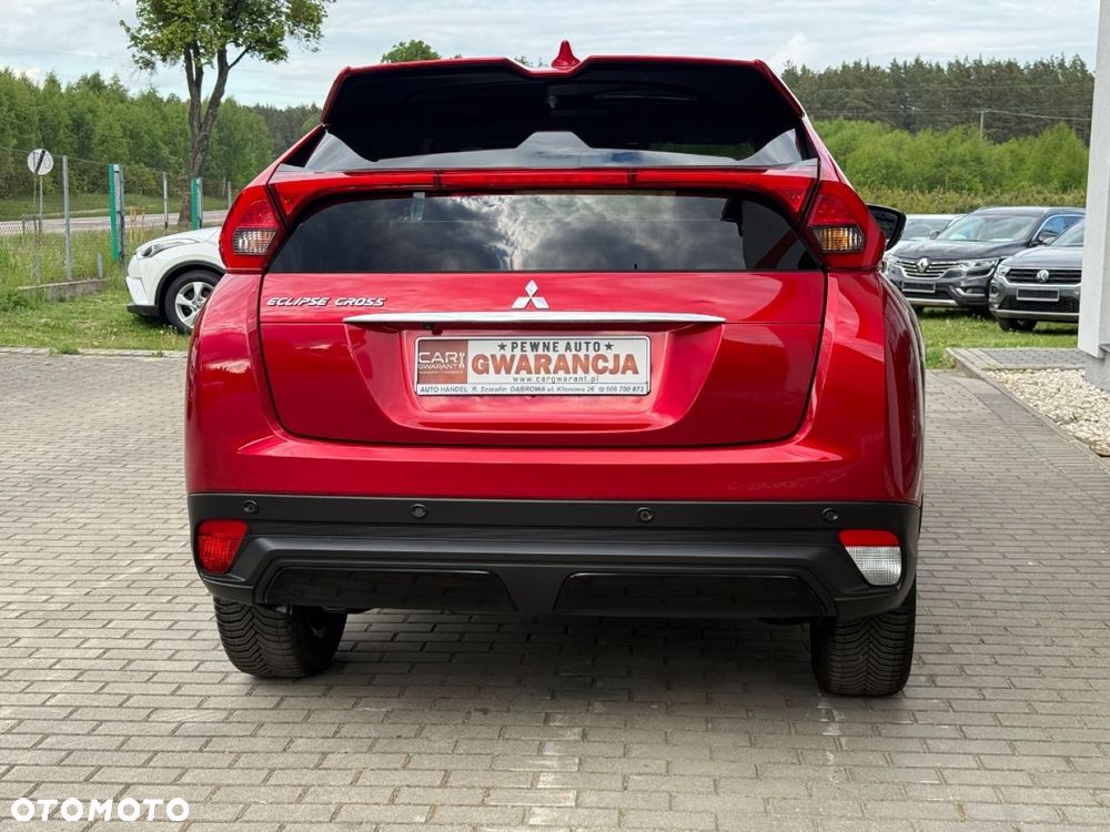 Mitsubishi Eclipse Cross - 11
