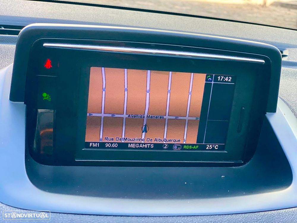 Renault Mégane Coupe 1.5 dCi Dynamique - 14