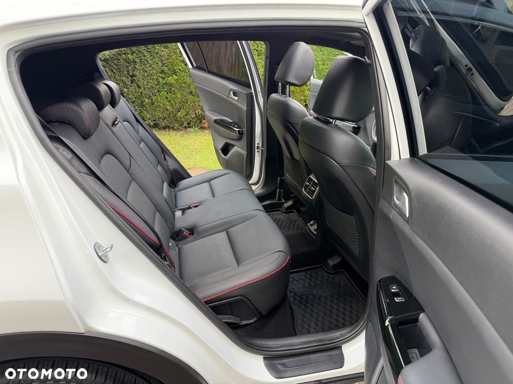 Kia Sportage 1.6 T-GDI GT Line 2WD - 24