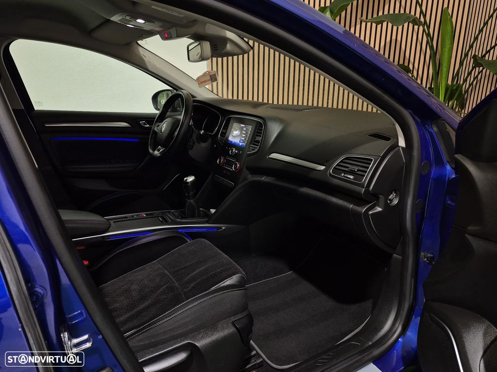 Renault Mégane Sport Tourer 1.5 dCi GT Line - 24