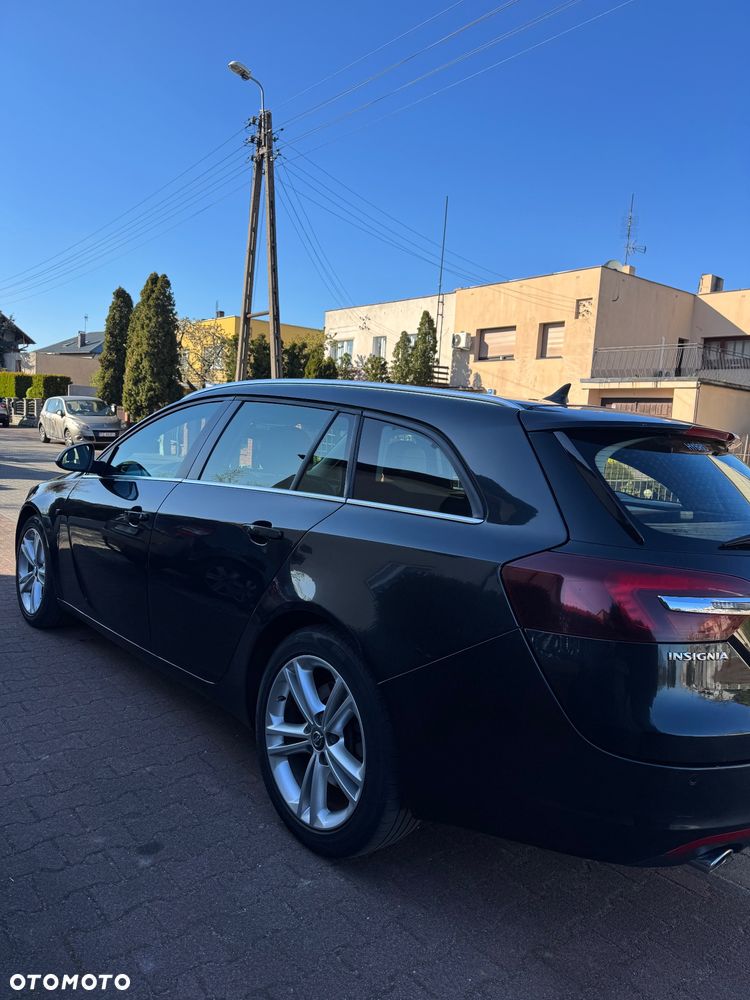 Opel Insignia - 15