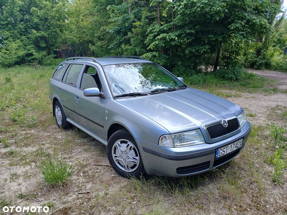 Skoda Octavia 2.0 Ambiente - 2