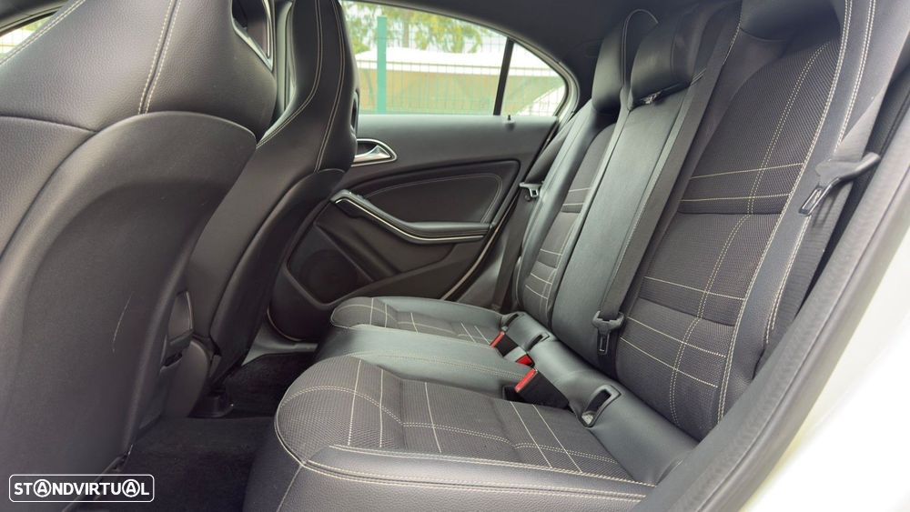 Mercedes-Benz A 160 d Urban Aut. - 11