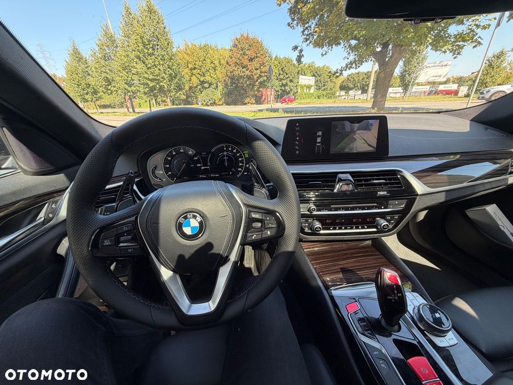 BMW Seria 5 - 12