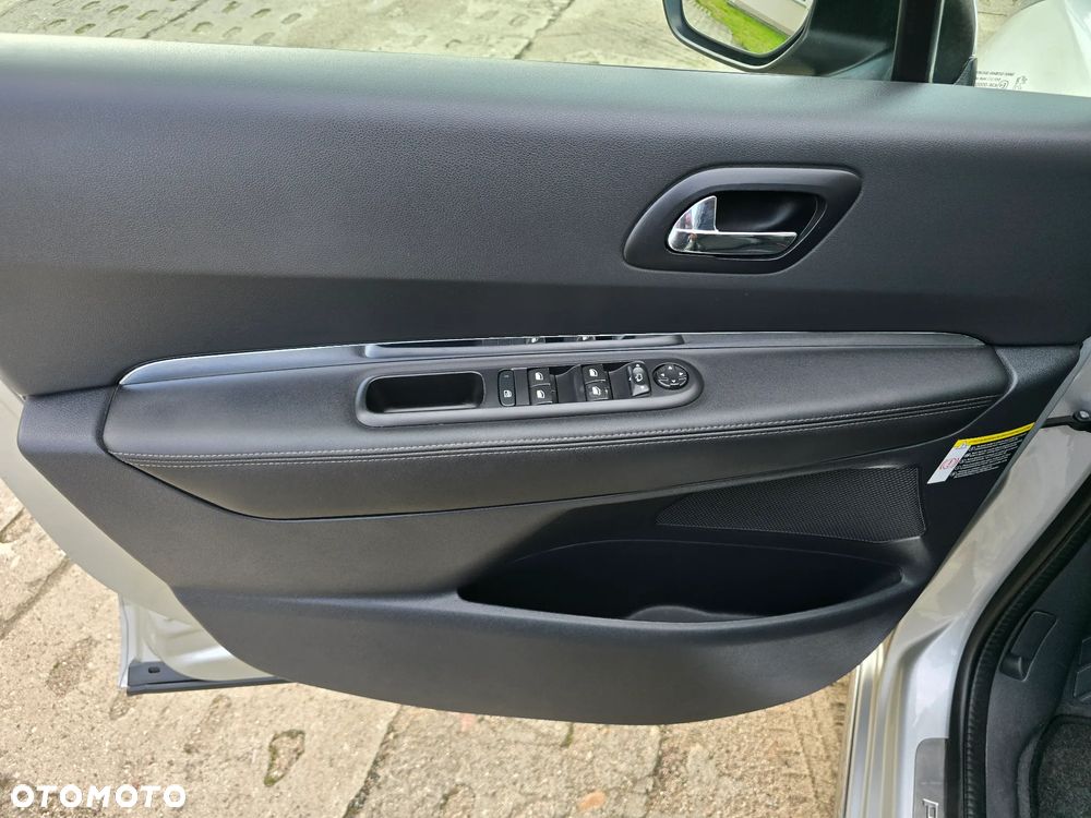 Peugeot 3008 2.0 HDi Allure - 26