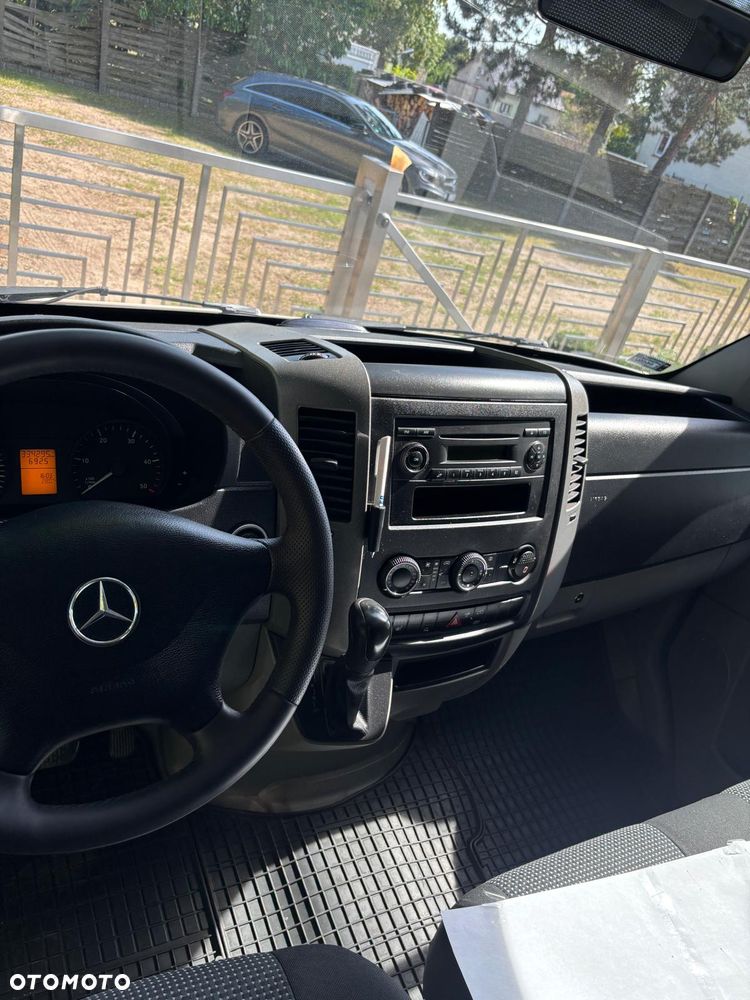 Mercedes-Benz SPRINTER 216CDI - 2
