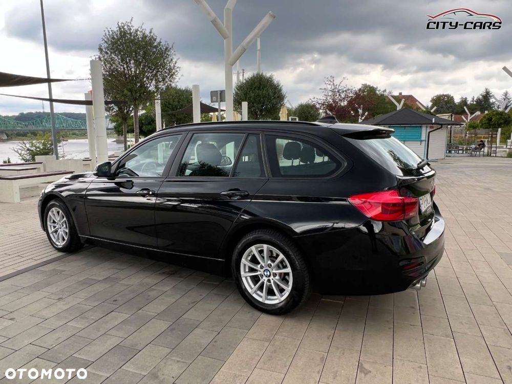 BMW Seria 3 - 32