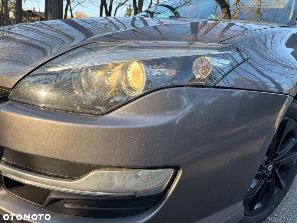 Renault Laguna 2.0 dCi Black Edition - 27